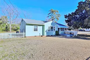 5200 Spruce Dr, Fayetteville, NC 28304 - Photo 2