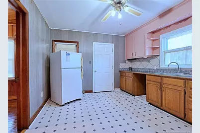 5200 Spruce Drive, Fayetteville, NC 28304 - Photo 14