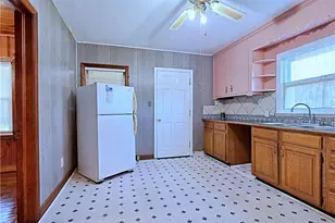 5200 Spruce Dr, Fayetteville, NC 28304 - Photo 14