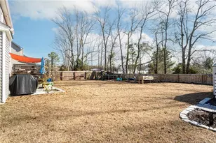 703 Amusement Dr, Hope Mills, NC 28348 - Photo 38