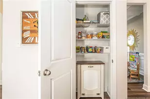 703 Amusement Dr, Hope Mills, NC 28348 - Photo 14