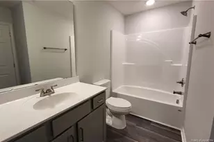 1101 Woodridge Dr, Lumberton, NC 28358 - Photo 10