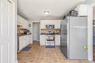 4303 Sorrel Ct, Hope Mills, NC 28371 - Photo 12