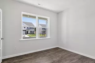 336 Hartfield Ave, Raeford, NC 28376 - Photo 4