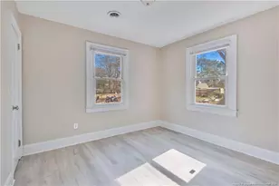 307 Hawthorne Rd, Fayetteville, NC 28301 - Photo 12