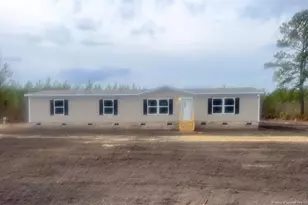 147 Frank Dr, Pembroke, NC 28372 - Photo 1