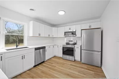 1621 Grandview Drive, Fayetteville, NC 28314 - Photo 8