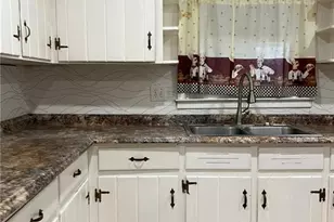 413 Lancaster Rd, Fayetteville, NC 28314 - Photo 12