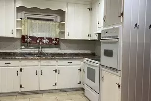 413 Lancaster Rd, Fayetteville, NC 28314 - Photo 8