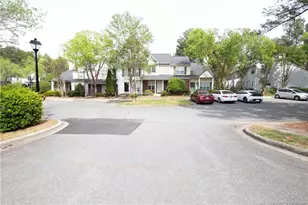 622 Emerald Cove Dr, Charlotte, NC 28262 - Photo 1