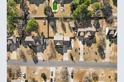 186 Crystal Spring Drive, Sanford, NC 27332 - Photo 4