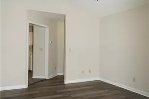 6847 Torrance Ln, Fayetteville, NC 28314 - Photo 6