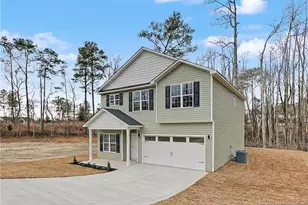 6827 Netherdale Dr, Fayetteville, NC 28314 - Photo 2