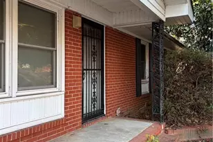 422 Lansdowne Rd, Fayetteville, NC 28314 - Photo 2