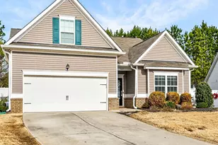 1460 Abercorn Ln, Sanford, NC 27330 - Photo 2