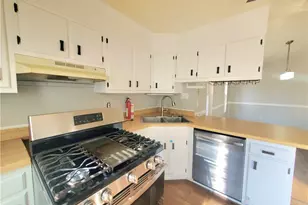 201 Tiverton St, Fayetteville, NC 28314 - Photo 6