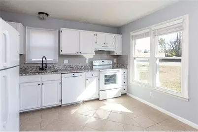 1000 Tyler Drive, Fayetteville, NC 28314 - Photo 4