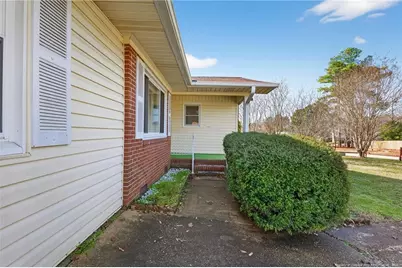 7535 Bethesda Court, Fayetteville, NC 28303 - Photo 4