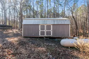 2125 Eveton Ln, Sanford, NC 27330 - Photo 4