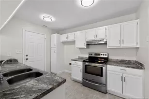 5717 Charbonneau Ct, Fayetteville, NC 28304 - Photo 8