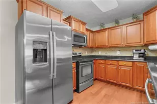 45 Yancey Ct, Spring Lake, NC 28390 - Photo 8