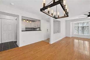 1221 Westview Ln, Raleigh, NC 27605 - Photo 8