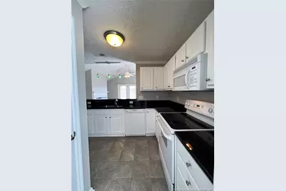 3330 Harbour Pointe Place #12, Fayetteville, NC 28314 - Photo 6