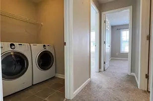 3330 Harbour Pointe Pl, Fayetteville, NC 28314 - Photo 8