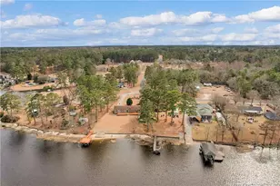 101 Bayview Cir, Parkton, NC 28371 - Photo 46