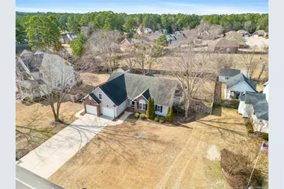 5414 Outer Banks Street, Hope Mills, NC 28348 - Photo 2