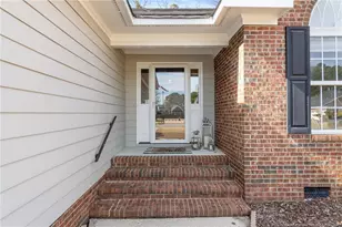 5414 Outer Banks St, Hope Mills, NC 28348 - Photo 6