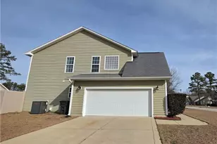 4716 Cedar Pass Dr, Hope Mills, NC 28348 - Photo 1