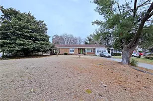 5512 Mesa Dr, Fayetteville, NC 28303 - Photo 2