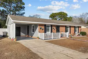 5915 Spinner Rd, Hope Mills, NC 28348 - Photo 2