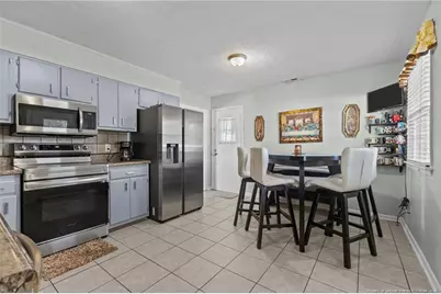 5915 Spinner Road, Hope Mills, NC 28348 - Photo 8