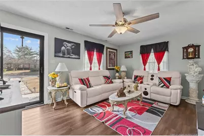 5915 Spinner Road, Hope Mills, NC 28348 - Photo 4