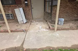 130 S Estes Dr, Chapel Hill, NC 27514 - Photo 2