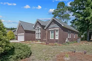 1231 4 Wood Dr, Fayetteville, NC 28312 - Photo 2