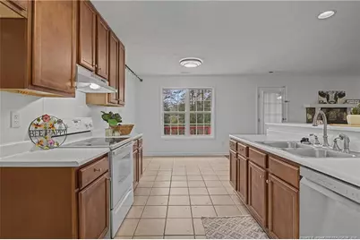 212 Finch Rd Road, Fayetteville, NC 28306 - Photo 6