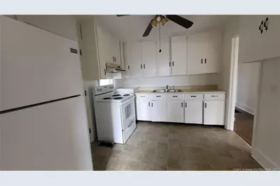 1209 E 14th Street, Lumberton, NC 28358 - Photo 6