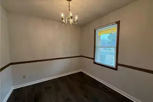 6814 Foxton Ct, Fayetteville, NC 28304 - Photo 4