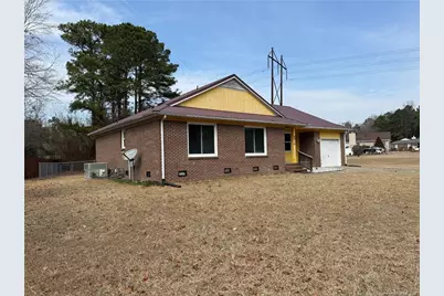 6814 Foxton Court, Fayetteville, NC 28304 - Photo 2