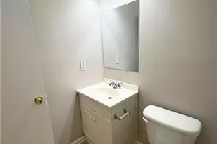 6409 Waverly Ct, Fayetteville, NC 28304 - Photo 12