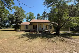 408 Old Farm Rd, Raeford, NC 28376 - Photo 6