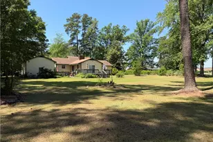 408 Old Farm Rd, Raeford, NC 28376 - Photo 8