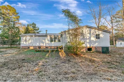 211 Lewis Street, Bladenboro, NC 28320 - Photo 24