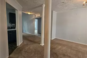 390 Bubble Creek Ct, Fayetteville, NC 28311 - Photo 2