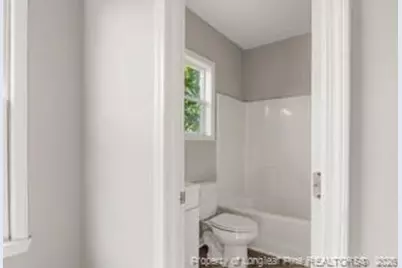 204 W E Street, Erwin, NC 28339 - Photo 26