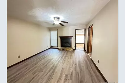 5136 Double Oaks Drive, Fayetteville, NC 28306 - Photo 6