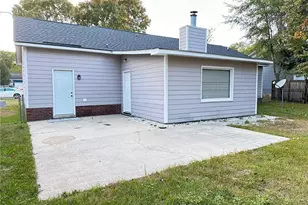 5136 Double Oaks Dr, Fayetteville, NC 28306 - Photo 2